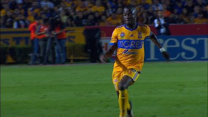 Liga MX - Apertura: La grosse faute d'Alvarez (America) sur Enner Valencia