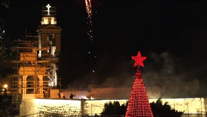 Cisjordanie: Bethléem illumine son sapin de Noël