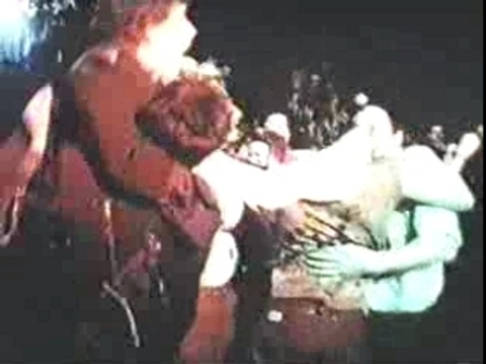 Sex Pistols - Anarchy In The UK