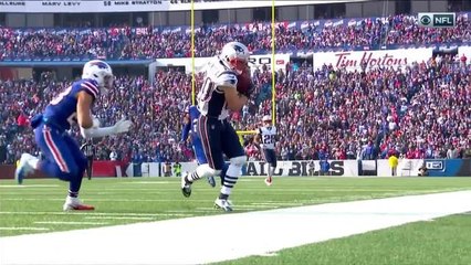 Tom Brady drops rainbow pass in bucket to Danny Amendola