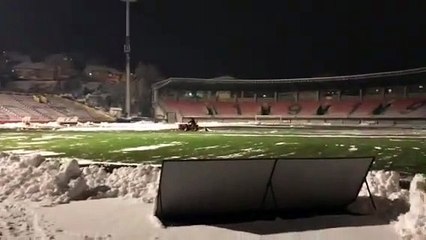 Čišćenje travnjaka na Tušnju