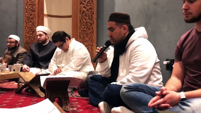 Isveç'de Mevlid kandili proğramı. Açılış Kuranı Kerim tilaveti - arap makamı. Hafız Metin Demirtaş. Muhtesem kuran tilaveti. Görüntülü Kuran tilaveti. Seyh Abdussamed taklidi. Sheikh Abdulbasit Abdussamed. Great imitation of the Sheikh Abdussamed. Kuran