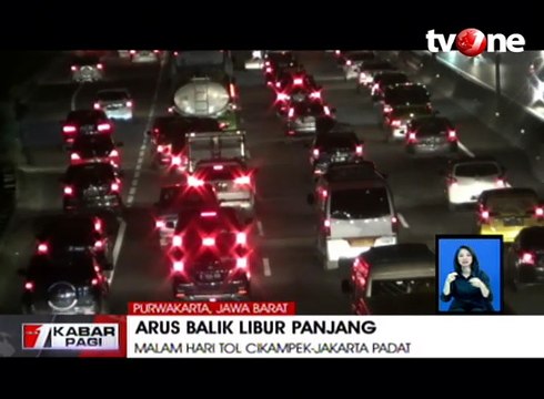 Kepadatan Arus Balik Libur Panjang di Tol Cikampek