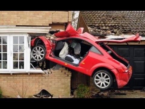 Idiot Funny Drivers Crazy Driving Fails - Driving Fails Compilation