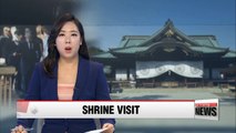 Japanese officials make group visit to Yasukuni Shrine