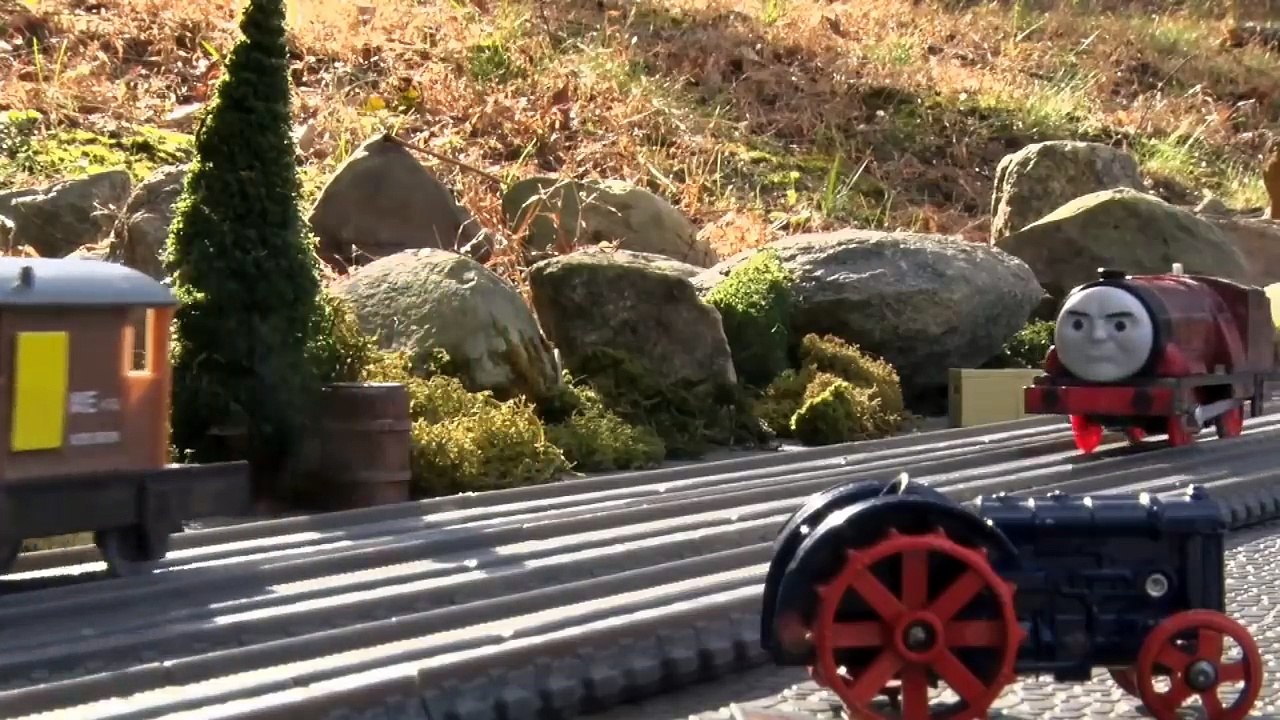 Hurricane Helps Out + Frankie's Vacation | Thomas Creator Collective | Thomas & Friends