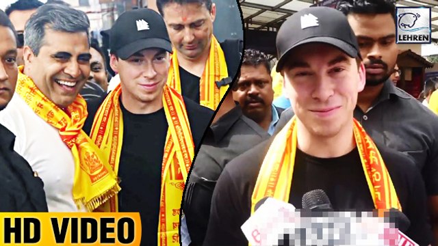 DJ Hardwell Visits Siddhivinayak Temple