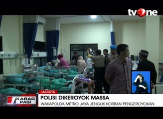 Tải video: Berusaha Melerai Tawuran, 2 Polisi Dikeroyok Kelompok Pemuda