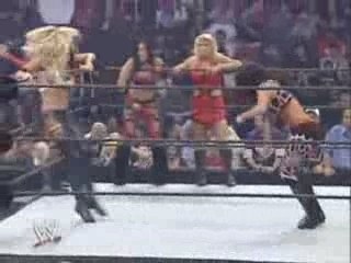 10 Divas Tag Team Match