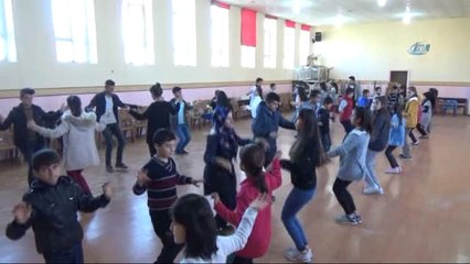 Midyat Emniyetinden 80 Öğrenciye Kurs