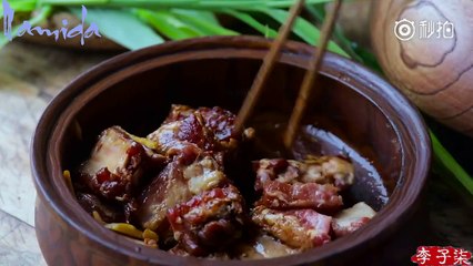 Sườn heo gạo nếp gói lá sen | Lý Tử Thất VietSub