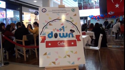 Down Sendromlu Çocuklar 1 Günlüğüne Kafe İşletti