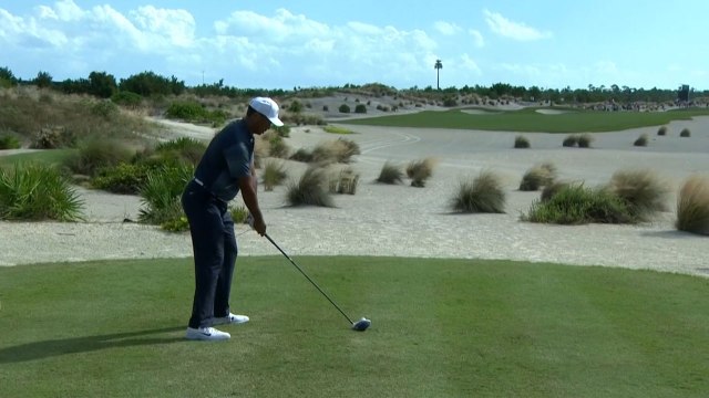 우즈, 복귀전서 8언더파 공동 9위...파울러 역전 우승 / YTN