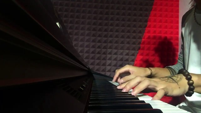 Há hốc mồm với cô nàng hot girl quyến rũ có màn dậy thì siêu thành công