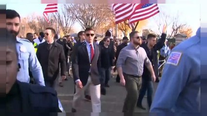Rechte und linke Demos vor dem Weißen Haus