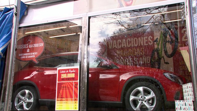 La Gorda de Navidad reparte 200.000 euros en regalos