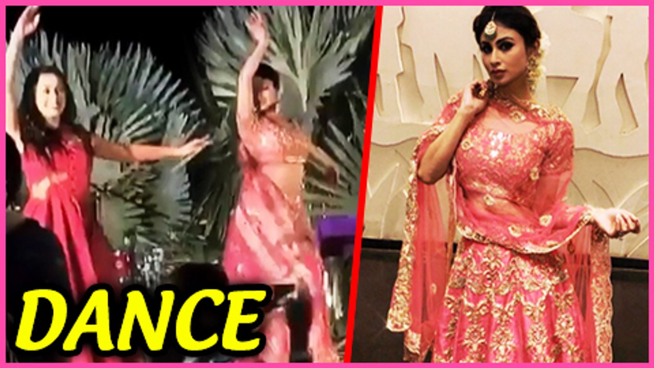 Mouni Roy Dance At Aashka And Brent Sangeet Ceremony