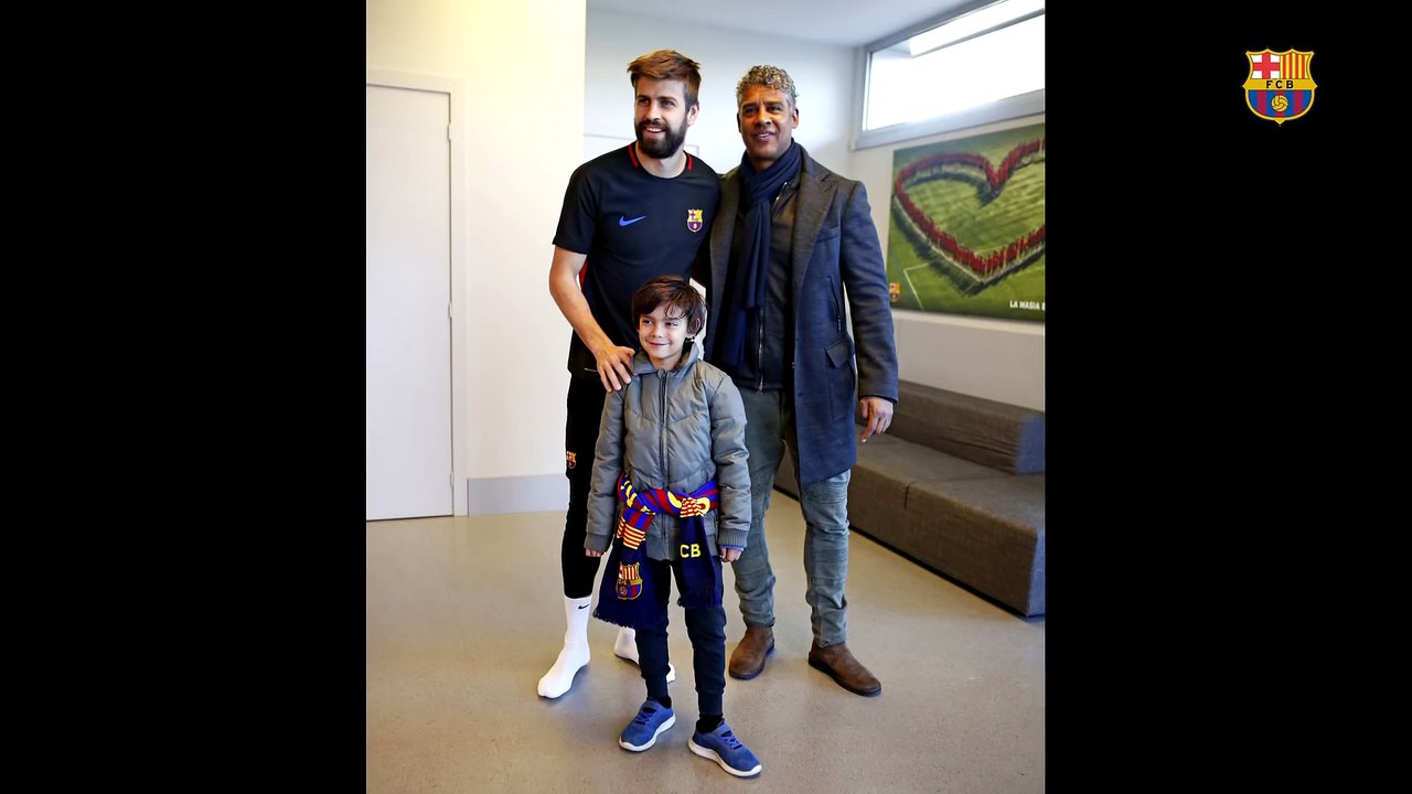 Frank_Rijkaard_drops_by_Barça_s_workout!