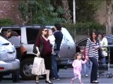 Pregnant Jennifer Garner Goes On A MASSIVE Christmas Shopping Spree [2008]