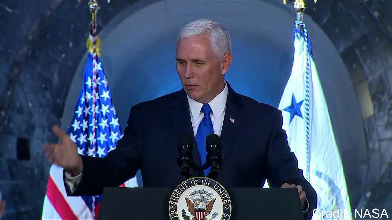 Deep Space Gateway, ESA SpaceRider und ein Tesla zum Mars | Video Space News 04.12.2017