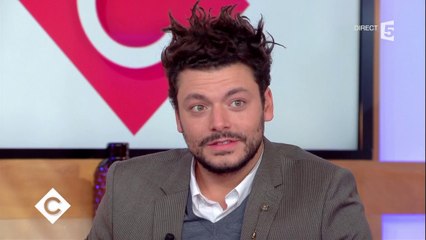 Frédéric Lopez et Kev Adams en Terre Inconnue - C à Vous - 04/12/2017