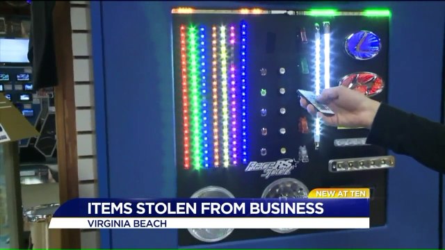 Video Shows Theft Suspect Hiding Items in His Pants