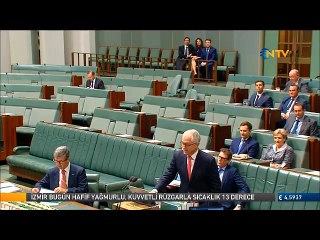 Avustralya Parlamentosunda Milletvekilinin erkek arkadaşına yaptığı evlilik teklifi