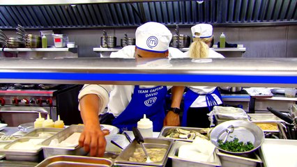 Gordon Ramsay Shuts Down The Blue Team _ Season 7 Ep. 15 _ MASTERCHEF-JQ59XBs3s18