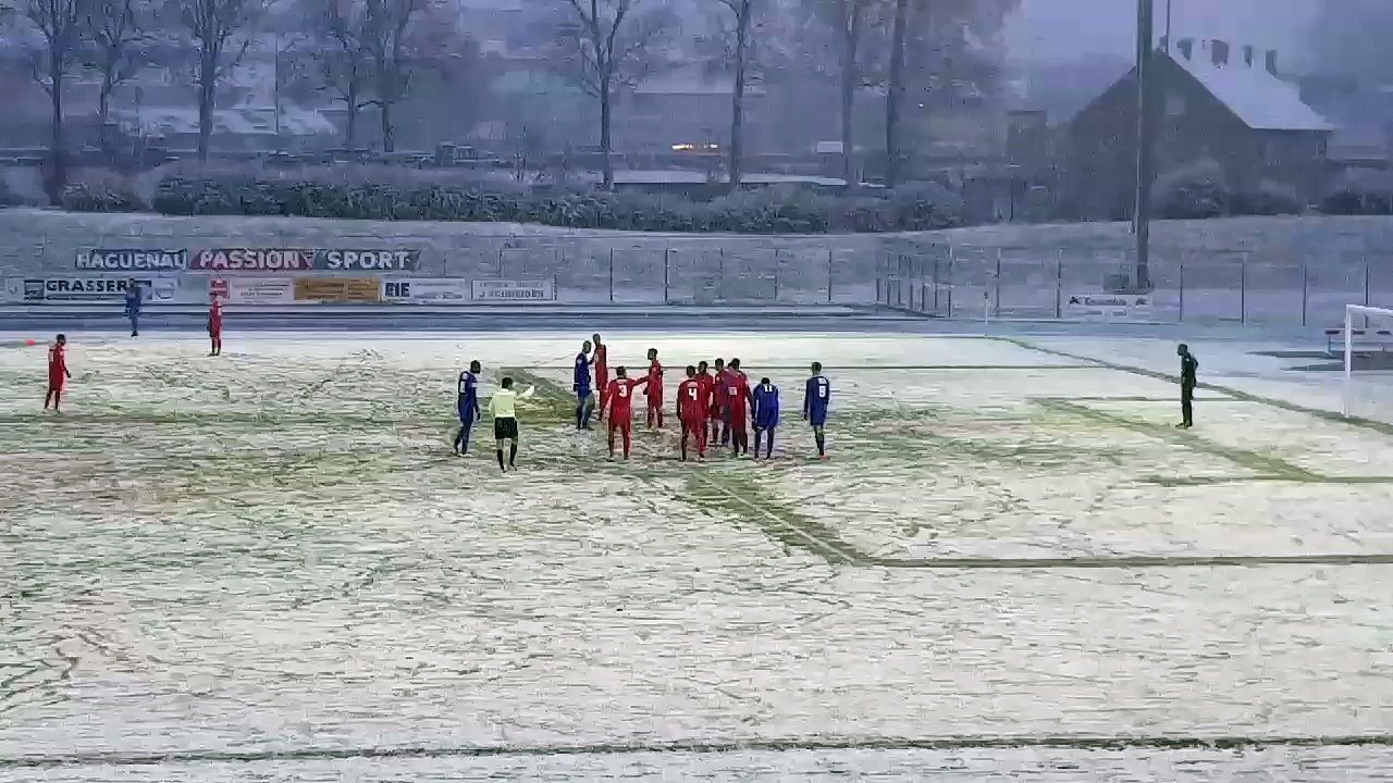 Coup-franc de Chambly contre le FRH, merci à Stéphane Campagne pour la vidéo