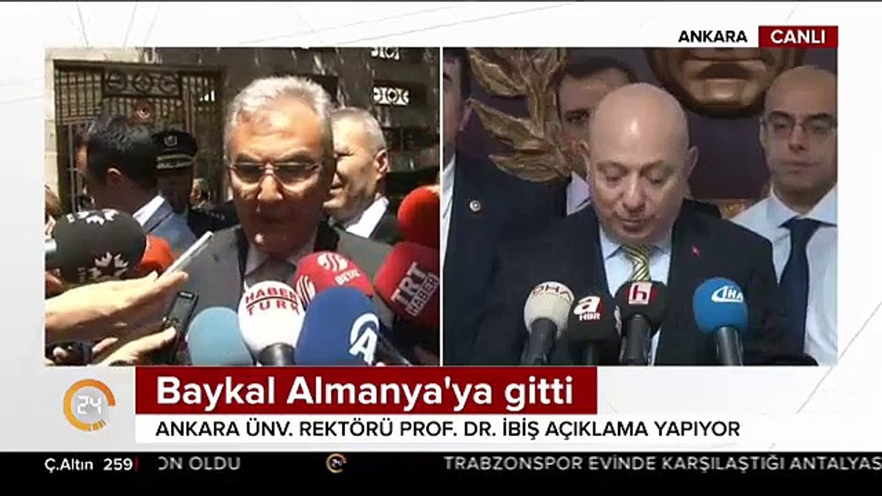 Deniz Baykal tedavi için Almanya'ya gitti