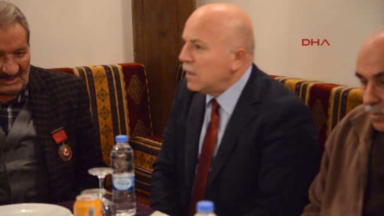 Erzurum Gazilerden Başkana Sazlı Sözlü Karşılama