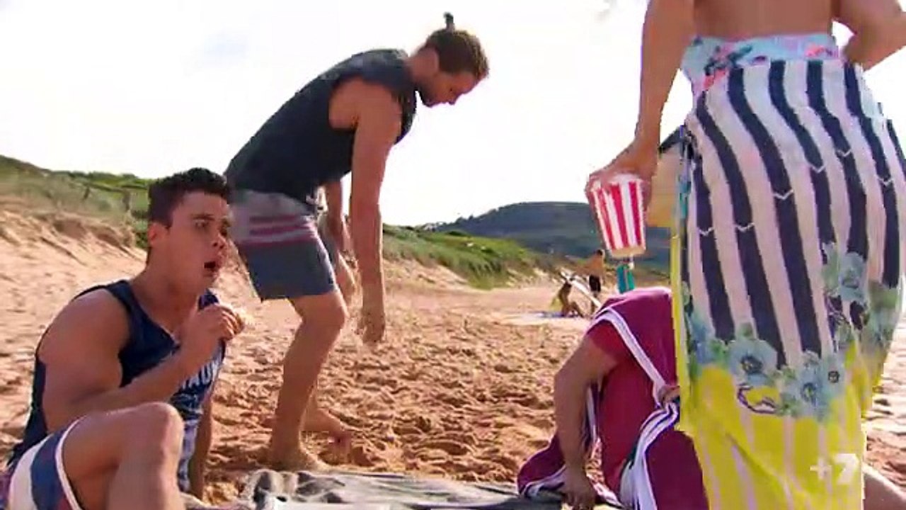 Home and Away 6793 5th December 2017