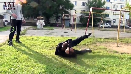 Funny People Doing Stunts Gone Wrong    [TNT Channel]-1gTsrR6ByIs