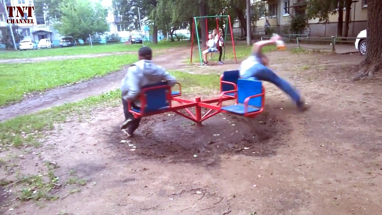 Funny Russian Fails   Epic Russian Fails (Part 1) [TNT Channel]-oN91dASFbQ0