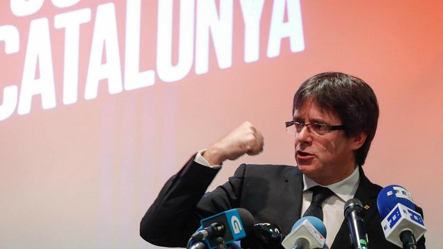 Spain's Supreme Court withdraws international arrest warrant for Catalan independence leader Carles Puigdemont