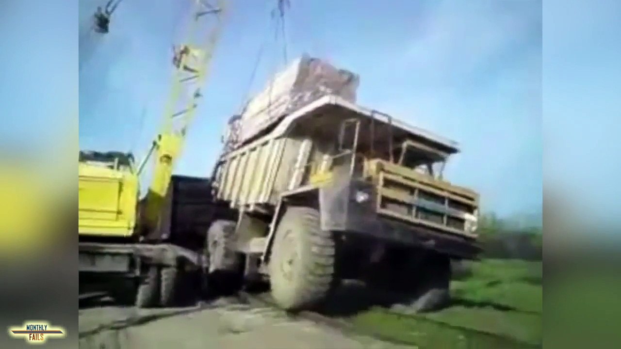 Epic Crane Fails Compilation Part 3 __ MonthlyFails 2016