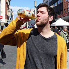 ദിവസം 20 ലിറ്റര്‍ വെള്ളം കുടിക്കേണ്ടി വന്നാല്‍..???