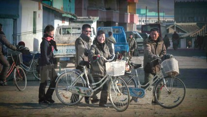 北 농촌 사진 공개...평양과 다른 이색풍경 / YTN