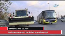 Kar küreme araçları İstanbul’da ana yollara indi