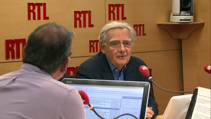 Mort de Jean d'Ormesson : "Il représentait pour moi l'esprit français", confie Bernard Pivot