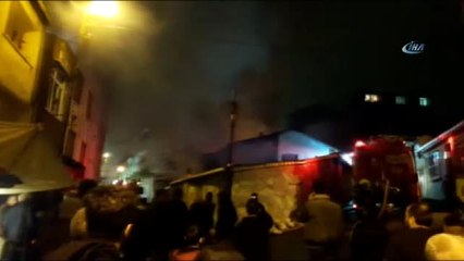 Beyoğlu'nda Gecekondu Yangını