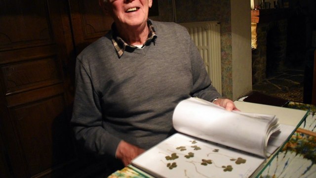 Momignies: André Deflorenne possède une collection de plus de 1.000 trèfles à 4 feuilles