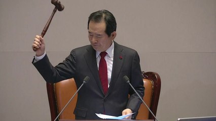 새해 예산안 428조 원 국회 통과...한국당 표결 불참 / YTN