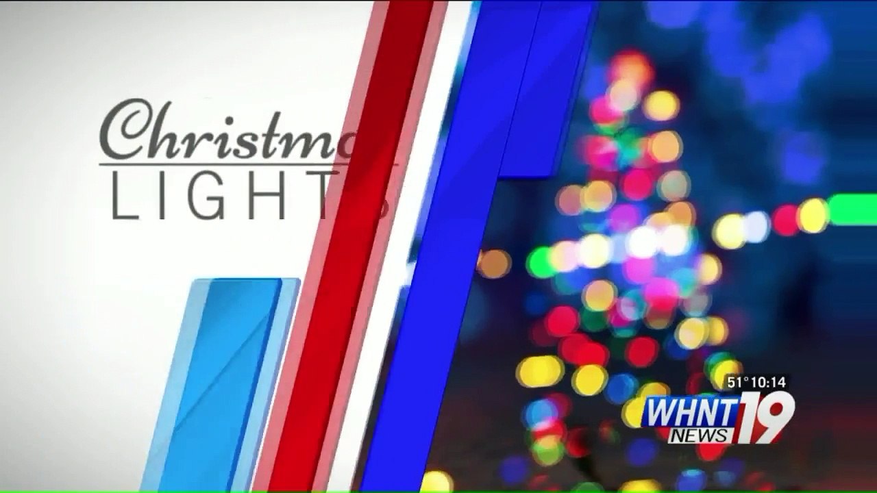 Dancing Lights, Singing Trees Welcome the Holidays to Alabama Neighborhood