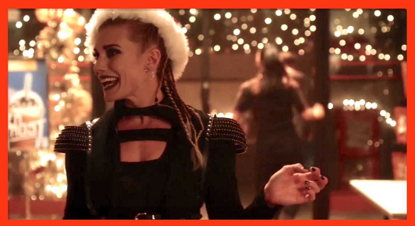 THE FLASH 4x09 Don’t Run Inside Look - Katee Sackoff, Grant Gustin, Candice Patton, Danielle Panabaker