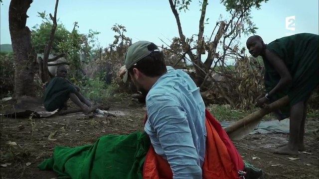 Rendez-vous en terre inconnue : Kev Adams explique pourquoi il a pleuré lors de sa première nuit en Ethiopie