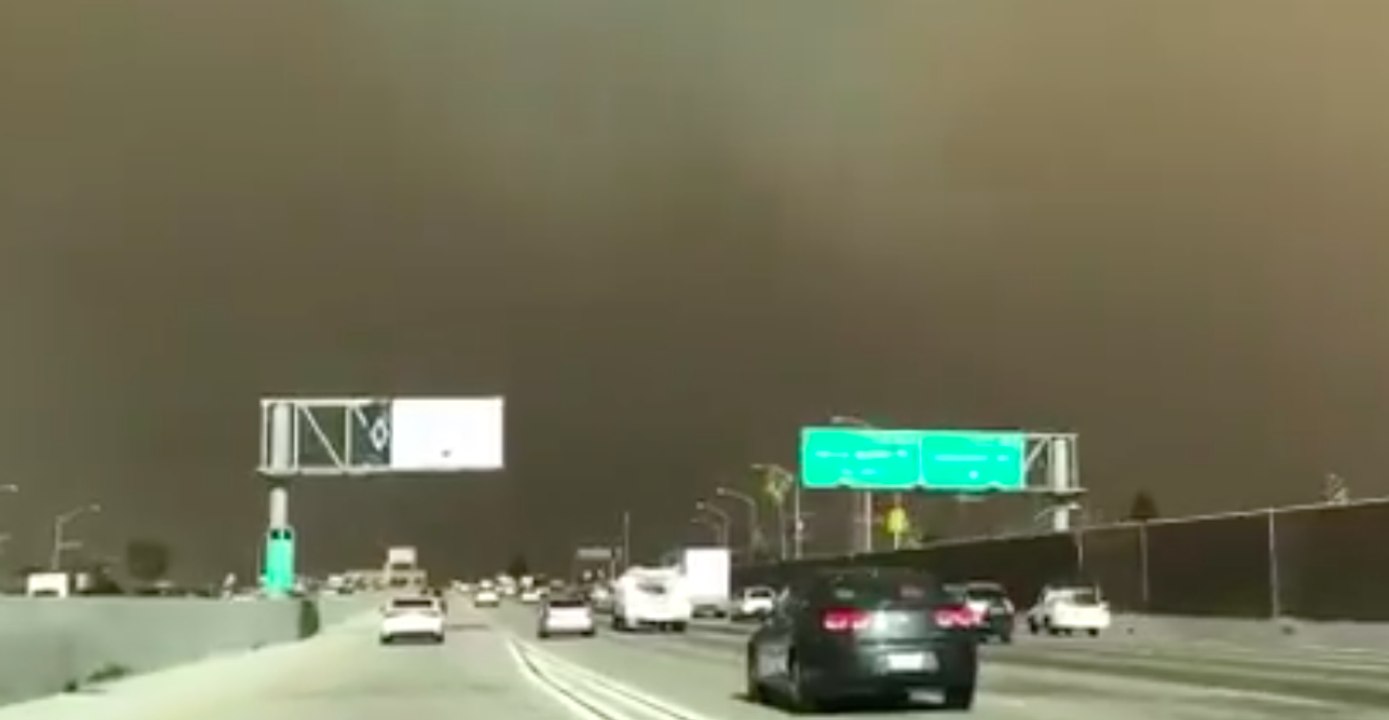 Thick, Dark Smoke From Creek Fire Near Los Angeles Fills Sky