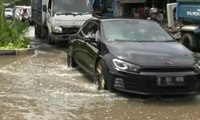 Imbas Supermoon, Jakarta Utara Banjir Rob