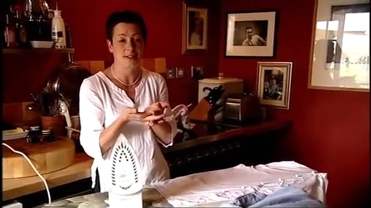 Introducing Rococo - Ramsay's Kitchen Nightmares-iw7AjDvvHng