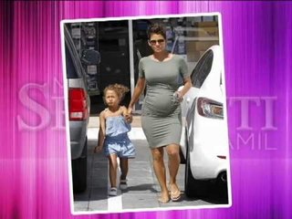 Magis selebriti hamil